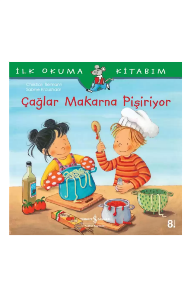 Çağlar Makarna Pişiriyor